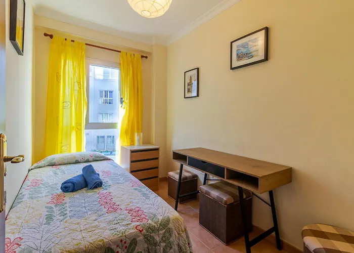 Flatguest Sardina Home Pool
